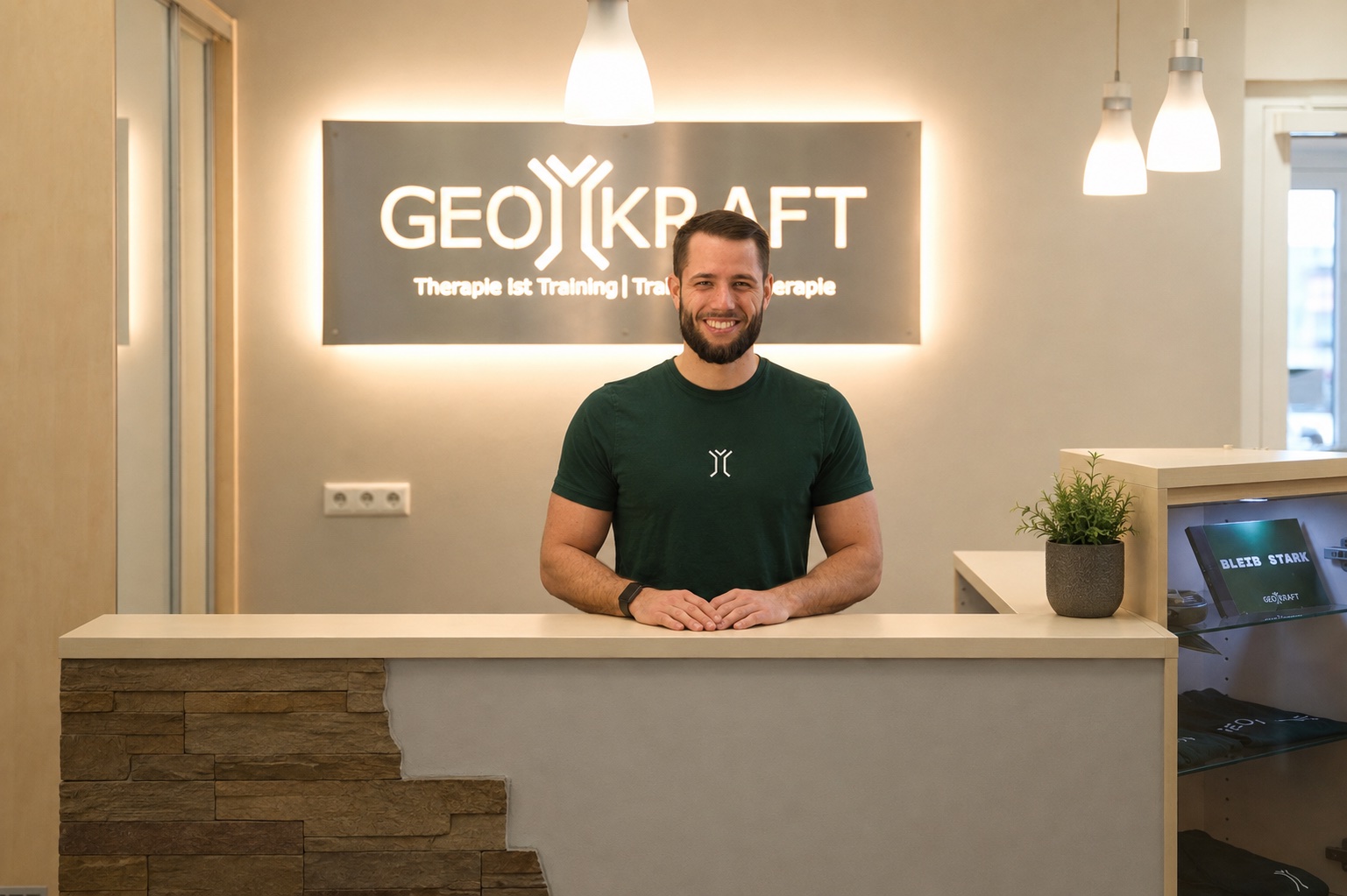Robin Rackowitz, Gründer von Prävio – Präventionskurse für Fitnessstudios und Physio-Praxen